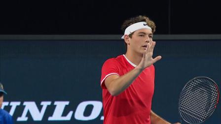 这位年纪轻 这位年纪轻